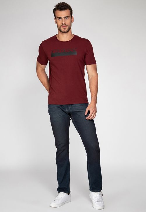 Camiseta Guess Silk Emborrachado Vinho