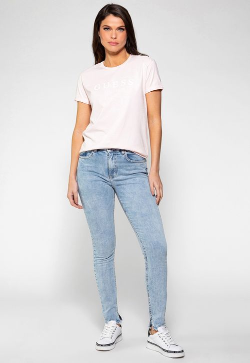 Camiseta Guess Escrita Est. 1981 Rosa Claro