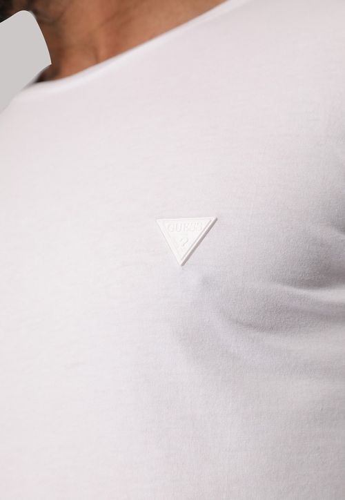 Camiseta Triângulo Emborrachado Guess Branco