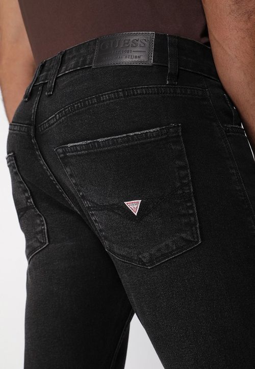 Calça Jeans Slim Tapared Preto