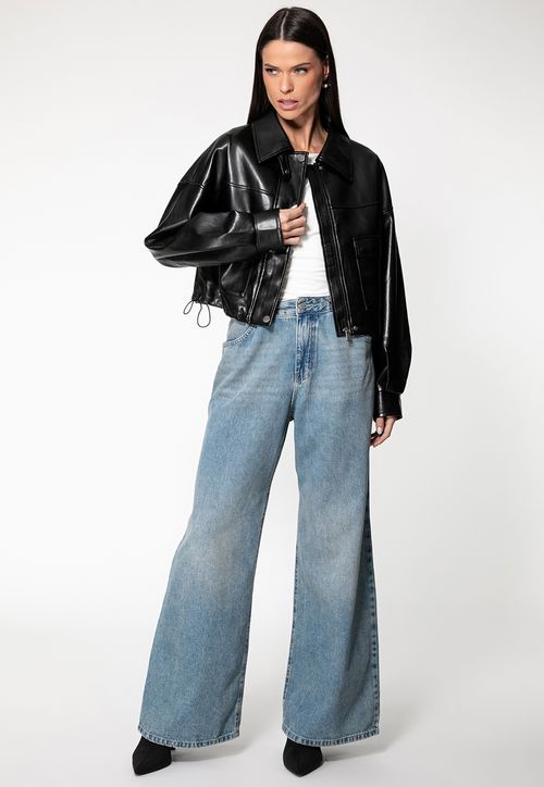 Jaqueta Cropped Bolsos Preto