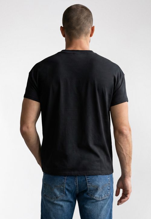 Camiseta Logo Guess Embossed Preto