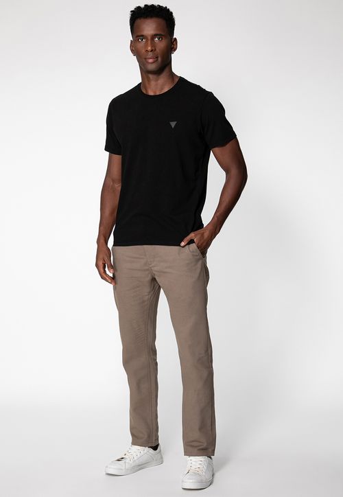 Camiseta Logo Triângulo PU Preto