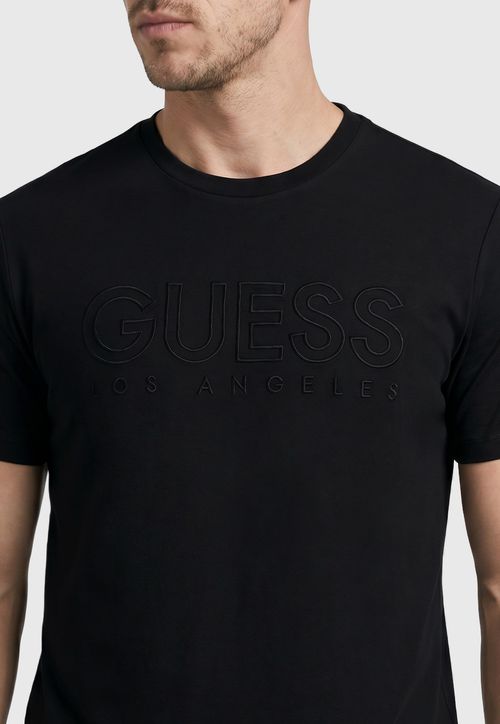 Camiseta Guess Logo Bordado Preto