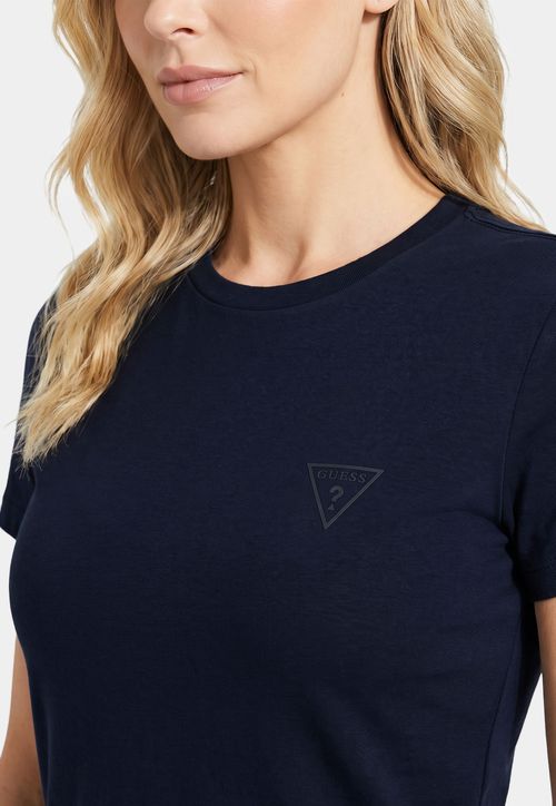 Camiseta Triangulo Silk Relevo Azul Escuro