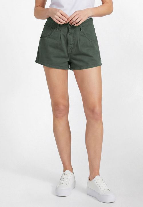 Short Sarja Pregas Verde Claro